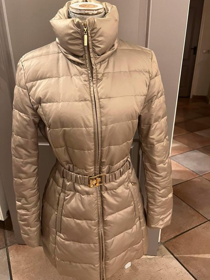 Riverwoods goudkleurige Gewatteerde lange jas maat: M, Kleding | Dames, Jassen | Winter, Nieuw, Maat 38/40 (M), Overige kleuren