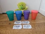 Tupperware nieuwe rietjesbekers gekleurd met dicht deksel, Huis en Inrichting, Keuken | Tupperware, Ophalen of Verzenden, Nieuw