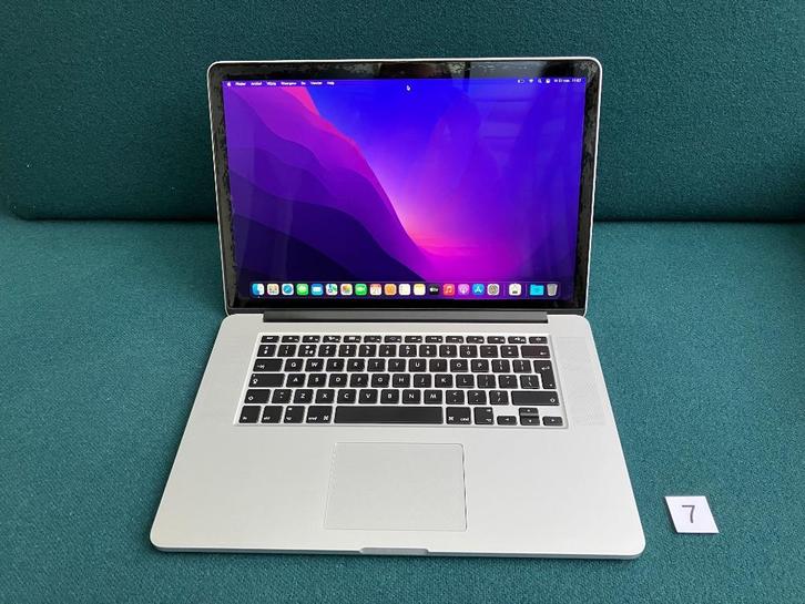 MacBook Pro (15 inch) Mid 2015, Computers en Software, Apple Macbooks, Gebruikt, MacBook Pro, 15 inch, 2 tot 3 Ghz, 256 GB, 16 GB