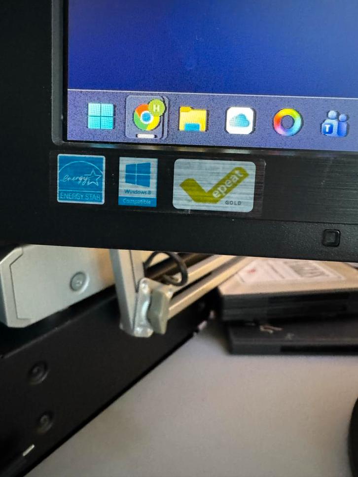 AOC 2360P Monitor, Computers en Software, Monitoren, Gebruikt, 60 Hz of minder, HDMI, Gaming, Ingebouwde speakers, Hoofdtelefoonaansluiting