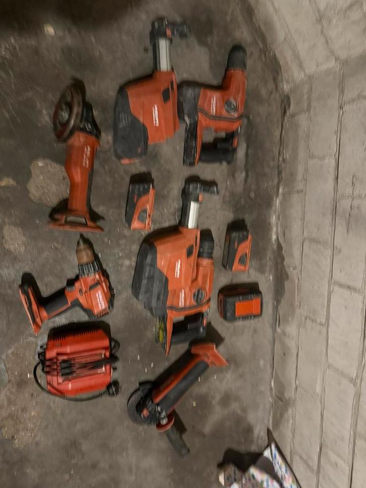 Hilti Gereedschap diverse werkt 100%, Doe-het-zelf en Verbouw, Gereedschap | Handgereedschap, Gebruikt, Ophalen of Verzenden