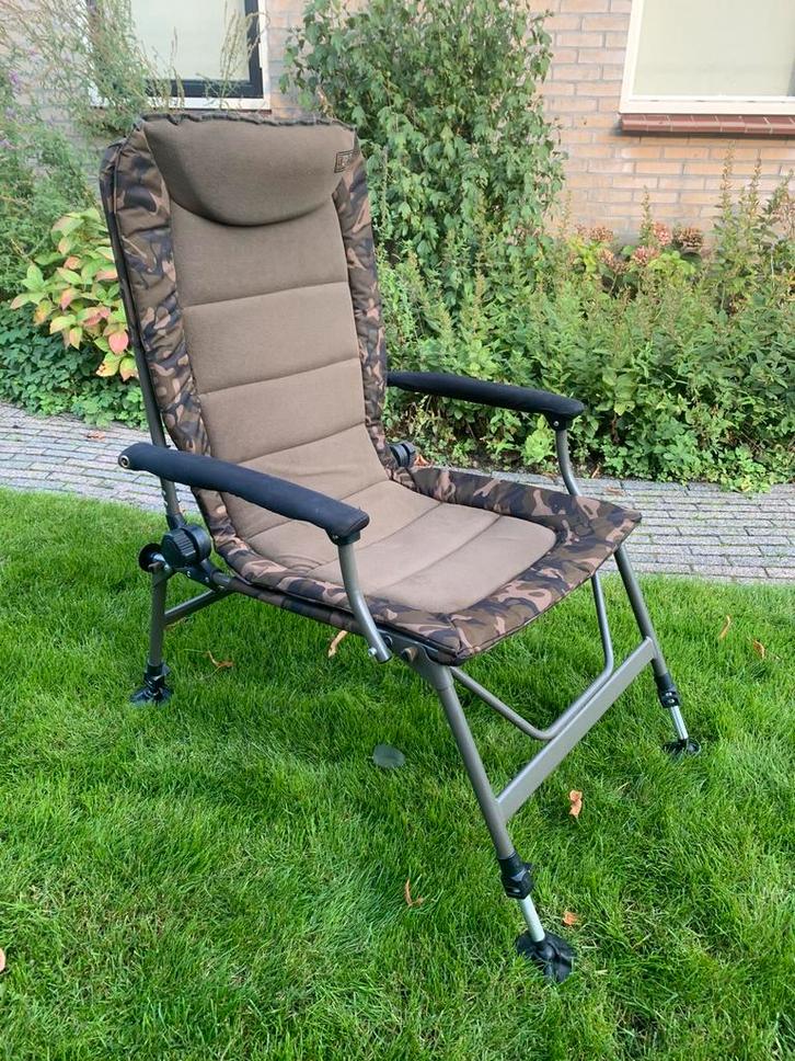 ZGAN Fox R3 Camo Recliner Chair visstoel camper karpervissen, Watersport en Boten, Hengelsport | Karpervissen, Zo goed als nieuw