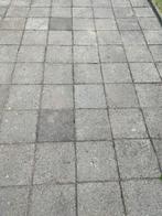 30*30 tegels gratis afhalen, Ophalen, Zo goed als nieuw, 10 m² of meer, Beton