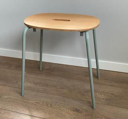 Krukje hout ijzer Sostrene Grene mintgroen, Huis en Inrichting, Krukjes, Zo goed als nieuw, Hout, Ophalen of Verzenden
