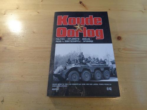 Leo Dorrestijn - Koude oorlog deel 4, Boeken, Oorlog en Militair, Zo goed als nieuw, Algemeen, 1945 tot heden, Ophalen