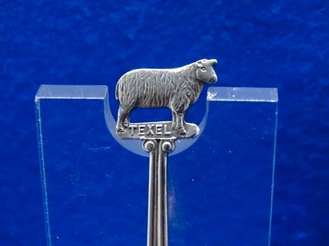 Keltum Lepeltje: Texel Schaap, Antiek en Kunst, Antiek | Bestek, Verzenden