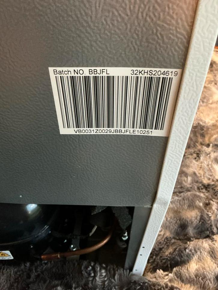 Zo goed als nieuwe diepvrieskast - Tomado, Witgoed en Apparatuur, Koelkasten en IJskasten, Zo goed als nieuw, Met aparte vriezer