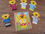 Houten verkleedpuzzel set, Kinderen en Baby's, Speelgoed | Kinderpuzzels, Ophalen of Verzenden, 10 tot 50 stukjes, Zo goed als nieuw