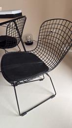 Bertoia stoelen KO hoge kwaliteit zwart draad stoel, Ophalen of Verzenden, Zo goed als nieuw, Zwart, Metaal