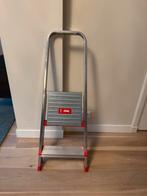 Altrex Keukentrap 3 Treden - Den Haag, Doe-het-zelf en Verbouw, Ladders en Trappen, Ophalen of Verzenden, Gebruikt, Trap, Minder dan 2 meter
