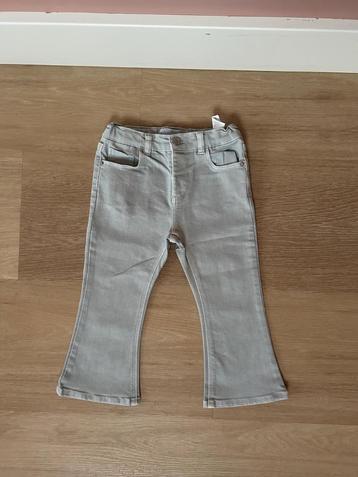 *NIEUW!* Grijze flare jeans / spijkerbroek, Zara, maat 98 beschikbaar voor biedingen