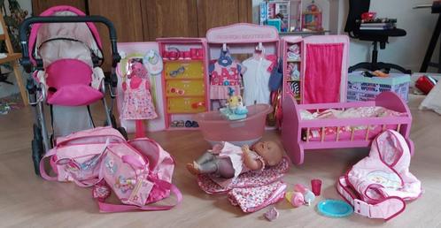 Baby born boutique + baby born + accessoires, Kinderen en Baby's, Speelgoed | Poppen, Zo goed als nieuw, Babypop, Ophalen