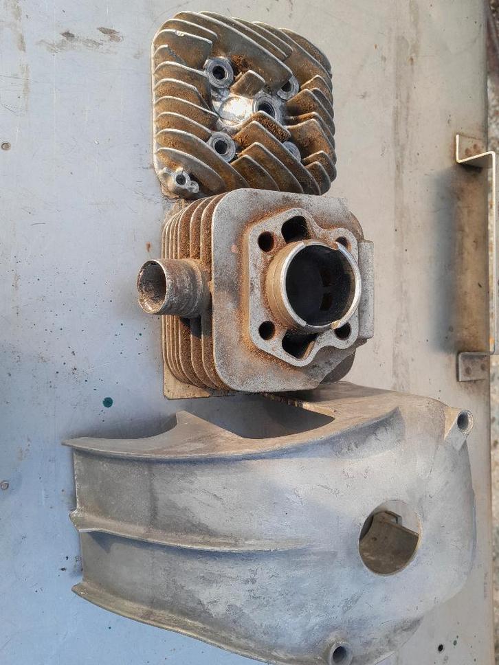 Kreidler mahle cilinder 15.13.90, Fietsen en Brommers, Brommeronderdelen | Kreidler, Gebruikt, Cilinder, Ophalen of Verzenden