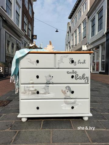 Super leuke kinderkamer ladekast  beschikbaar voor biedingen