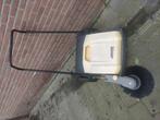 Kärcher veegmachine, Tuin en Terras, Grasmaaiers, Ophalen, Gebruikt