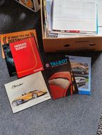 Auto folders , bananen doos vol , van alles wat , paar 100, Ophalen of Verzenden