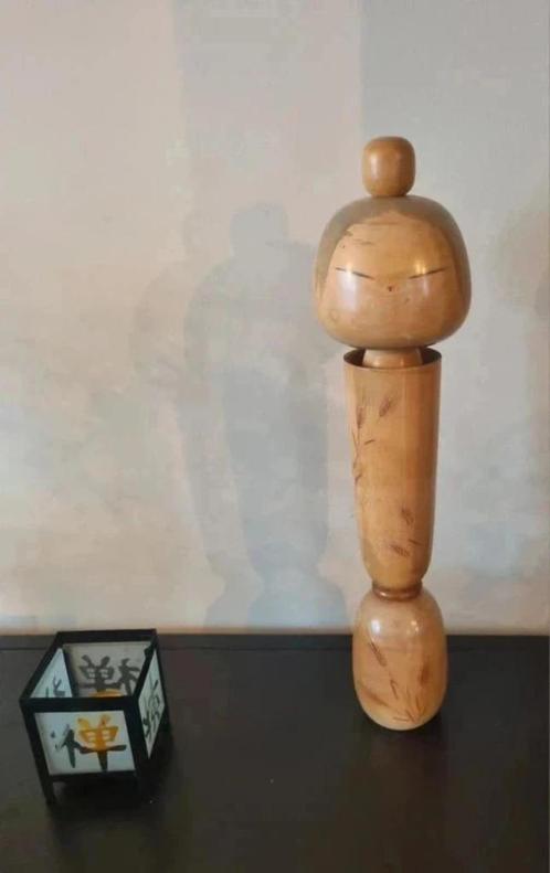 Grote Kokeshi van Sadao Kishi, Seishin No Komugi 48 cm, Antiek en Kunst, Kunst | Niet-Westerse kunst, Verzenden