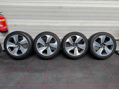Audi E-tron SUV zomerset 21” 4KE601025F, Auto-onderdelen, Banden en Velgen, Banden en Velgen, Zomerbanden, 21 inch, 255 mm, Ophalen