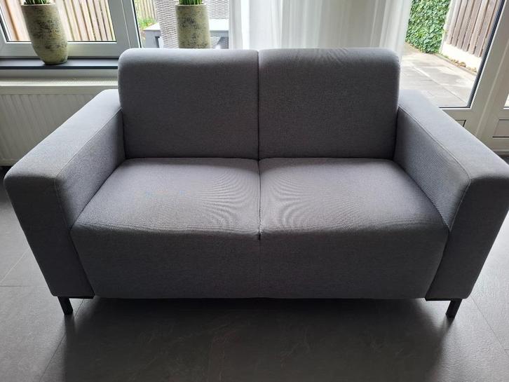 2-zits bank grijs, Huis en Inrichting, Banken | Bankstellen, Gebruikt, Rechte bank, Tweepersoons, 150 tot 200 cm, 75 tot 100 cm