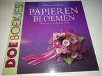 Papieren bloemen - Doe boekjes, Ophalen of Verzenden, Gelezen, Overige onderwerpen