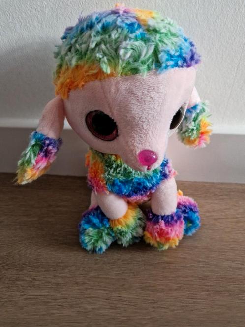 Knuffel hond poedel regenboog glitterogen K7314, Kinderen en Baby's, Speelgoed | Knuffels en Pluche, Zo goed als nieuw, Hond, Ophalen of Verzenden