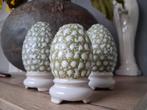 3 des pots ei vaasjes / 10 & 13 cm hoog, Huis en Inrichting, Overige kleuren, Aardewerk of Porselein, Ophalen of Verzenden, Zo goed als nieuw
