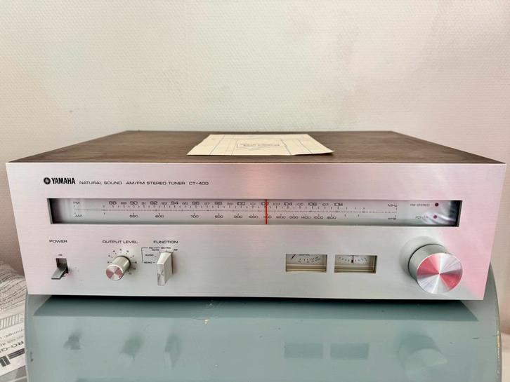 WORDT OOK OPGESTUURD! Mooie vintage tuner Yamaha CT 400, Audio, Tv en Foto, Versterkers en Receivers, Zo goed als nieuw, Ophalen of Verzenden