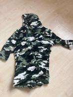 Stoere leger badjas 116-122 als nieuw heerlijk fluffy/warm, Ophalen of Verzenden, Zo goed als nieuw, Jongen, Jas