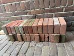 Gratis metselstenen 26 stuks., Doe-het-zelf en Verbouw, Metselstenen, Ophalen, Gebruikt, Bakstenen