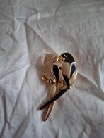 Broche. Papagaaien?, Sieraden, Tassen en Uiterlijk, Ophalen of Verzenden, Overige materialen