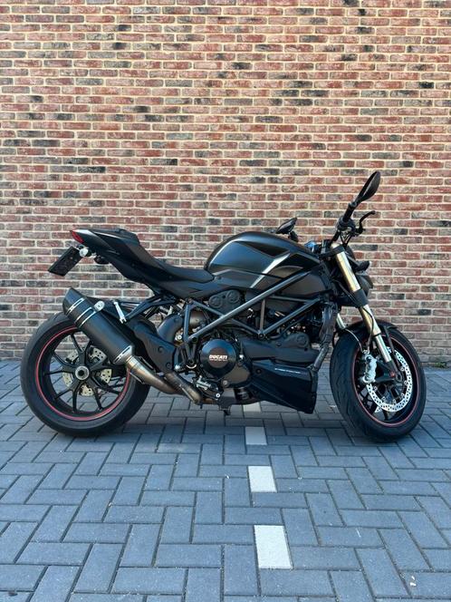 Ducati Streetfighter 848 - Mat zwart - Dealeronderhouden, Motoren, Motoren | Ducati, Particulier, Naked bike, meer dan 35 kW, 2 cilinders