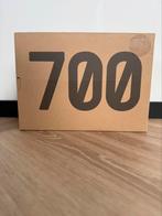 Adidas Yeezy 700, Kleding | Heren, Schoenen, Ophalen of Verzenden, Nieuw, Sneakers of Gympen
