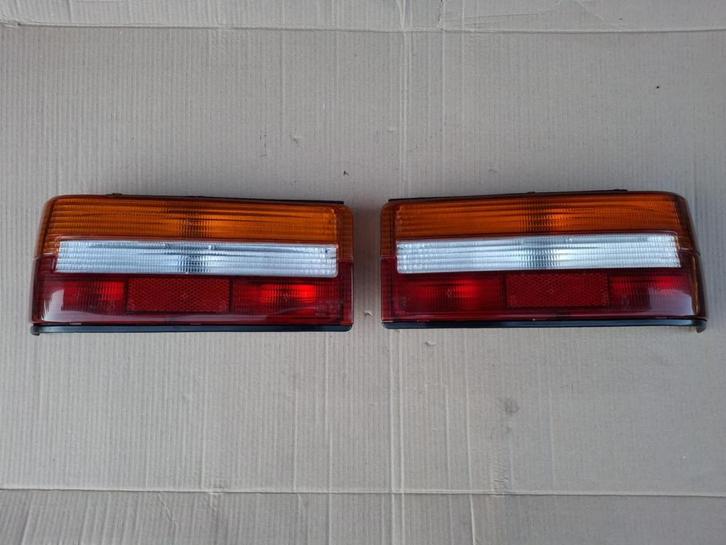 Peugeot 309 Ph1 achterlicht links en rechts origineel Axo, Auto diversen, Auto-accessoires, Gebruikt, Verzenden