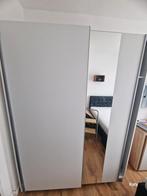 GRATIS Ruime witte schuifdeurkast met spiegel, Huis en Inrichting, Kasten | Kledingkasten, Overige materialen, 200 cm of meer