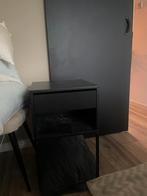 Ikea Vikhammer Nachtkastje Zwart, Huis en Inrichting, Gebruikt, Minder dan 45 cm, Ophalen of Verzenden, Minder dan 55 cm