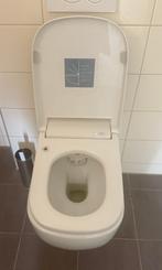 Douchetoilet VitrA V-Care 1.1 Comfort ZGAN, Ophalen, Zo goed als nieuw, Toilet