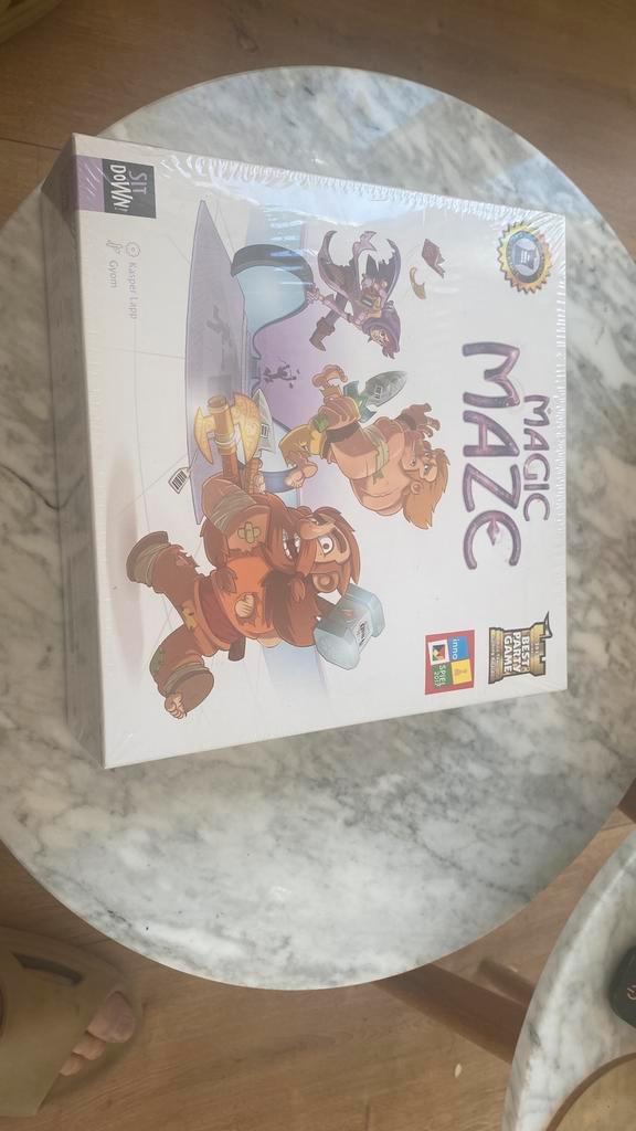 Magic Maze nieuw in plastic, Hobby en Vrije tijd, Gezelschapsspellen | Bordspellen, Zo goed als nieuw, Ophalen of Verzenden