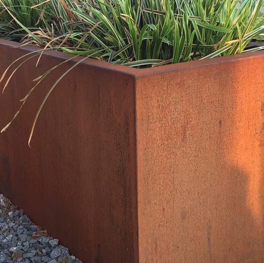 cortenstaal plantenbakken (Met/of zonder logo), Tuin en Terras, Bloembakken en Plantenbakken, Ophalen of Verzenden, Zo goed als nieuw