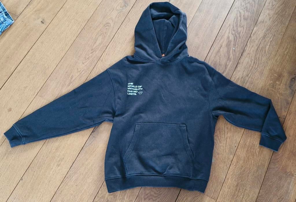 Trui (Zwart van kleur,  Black Bananas Junior), Kinderen en Baby's, Kinderkleding | Maat 164, Ophalen of Verzenden, Zo goed als nieuw