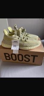 Yeezy maat 46. Nieuw!, Kleding | Heren, Overige kleuren, Nieuw, Ophalen of Verzenden, Sneakers of Gympen