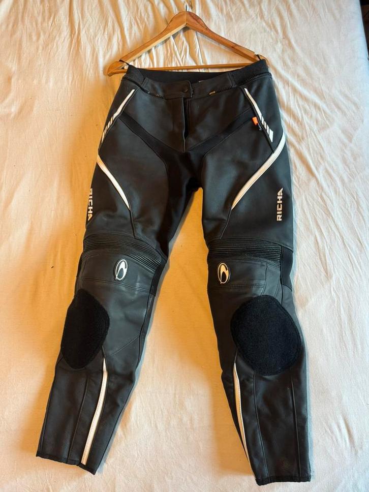 Richa nikki leren motorpak, Motoren, Kleding | Motorkleding, Combipak, Dames, Tweedehands, Ophalen