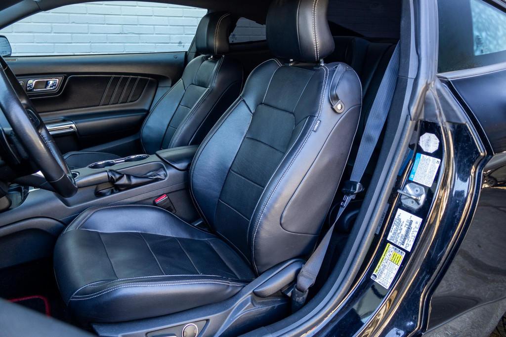 Ford Mustang Fastback 2.3 EcoBoost Stoelventi|Navi|Keyless|S, Auto's, Automaat, Achterwielaandrijving, Gebruikt, Euro 6