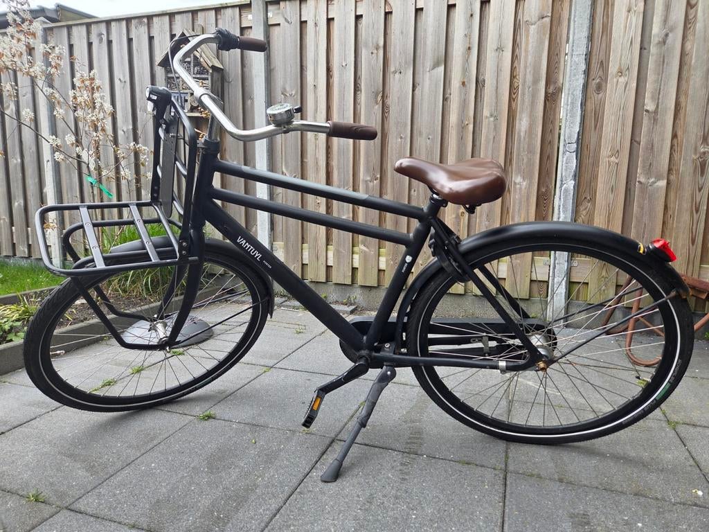 Mat zwarte jongensfiets 28 inch, framemaat 55 cm, Gebruikt, Versnellingen, Overige merken, Ophalen