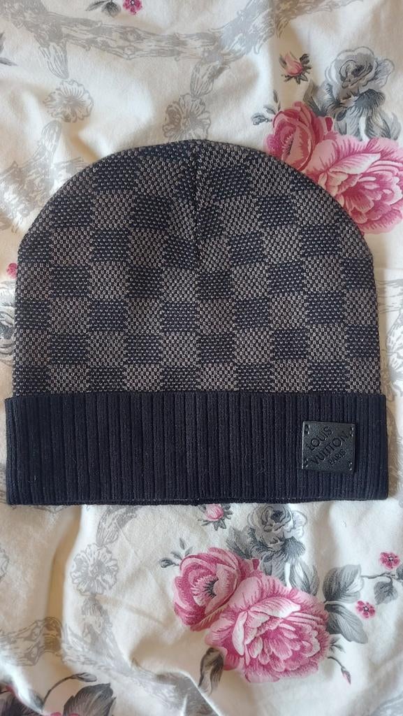 Zwart/grijze Monogram muts, Ophalen of Verzenden, Nieuw, Overige maten, Muts