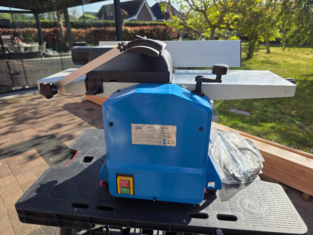 HBM 8inch vlak- en vandiktebank 1250W met afzuiging, Ophalen, Zo goed als nieuw, Elektrisch