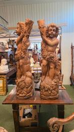 Grote antieke houtgesneden putti's, Ophalen