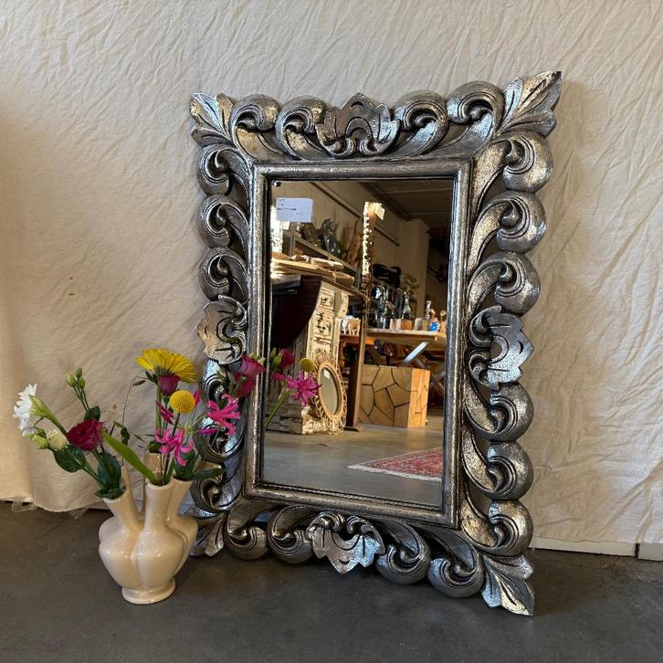Barok Spiegel - houten lijst - zilver - 80 x 60 cm-TTM Wonen, Huis en Inrichting, Woonaccessoires | Spiegels, Nieuw, 50 tot 75 cm