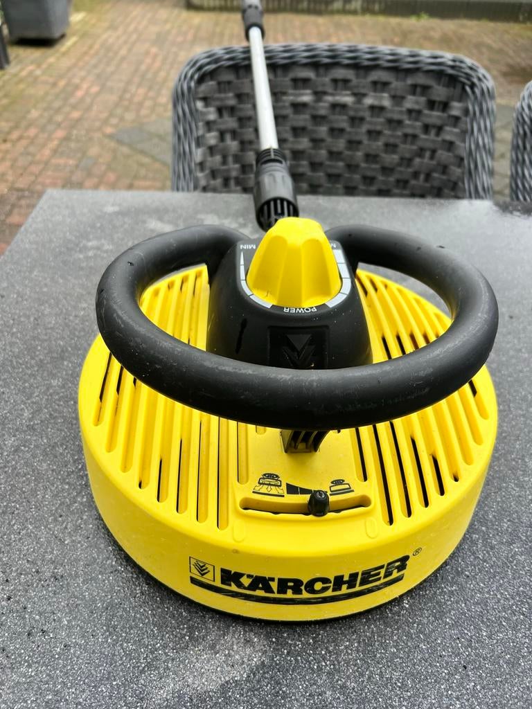 Kärcher T-Racer T 350 Oppervlaktereiniger, Ophalen of Verzenden, Gebruikt, Met regelbare waterdruk