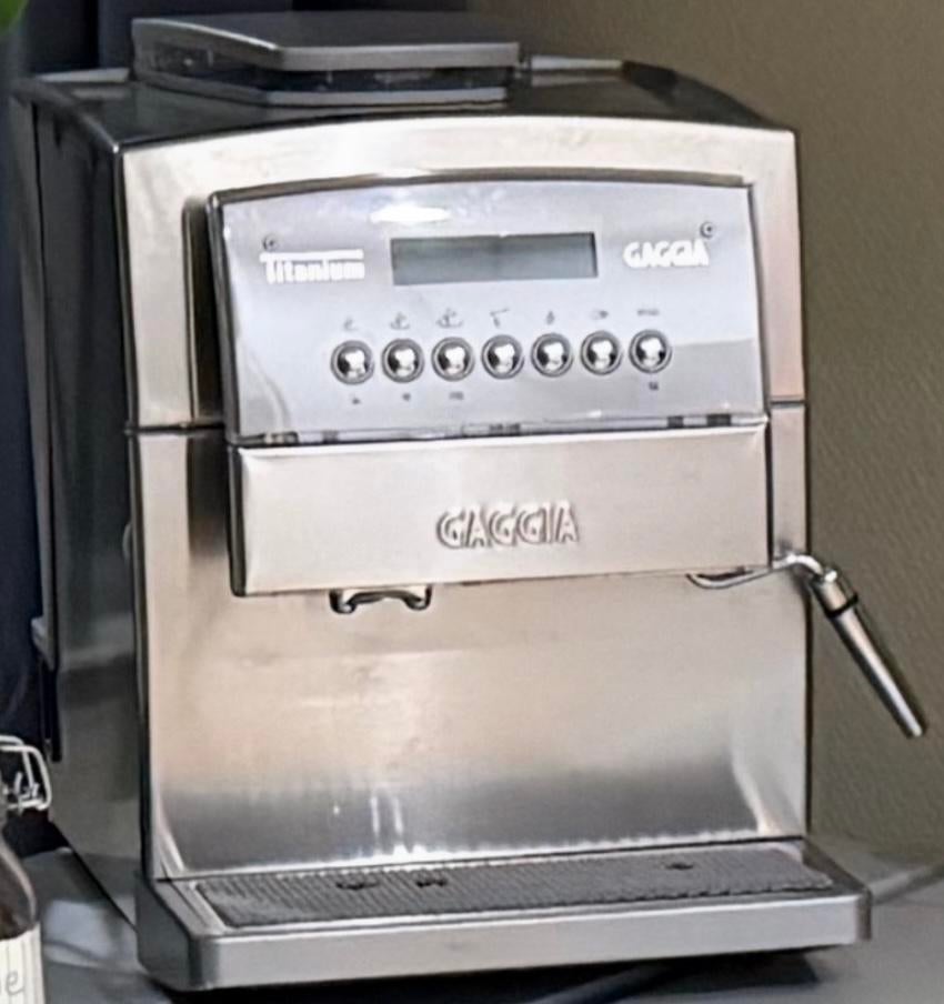Gaggia Titanium  Prachtige RVS Volautomatische koffiemachine, Witgoed en Apparatuur, Koffiezetapparaten, Ophalen, Zo goed als nieuw