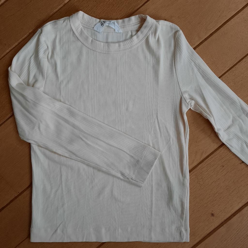 H&M t- shirt longsleeve beige ribbels maat 122/128 - nieuw, Kinderen en Baby's, Kinderkleding | Maat 122, Meisje, H&M, Nieuw, Ophalen of Verzenden